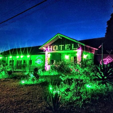 Road House Rota 118 Motorcycle Hotel Alto Paraíso de Goiás Extérieur photo